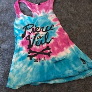 Pierce the Veil tank